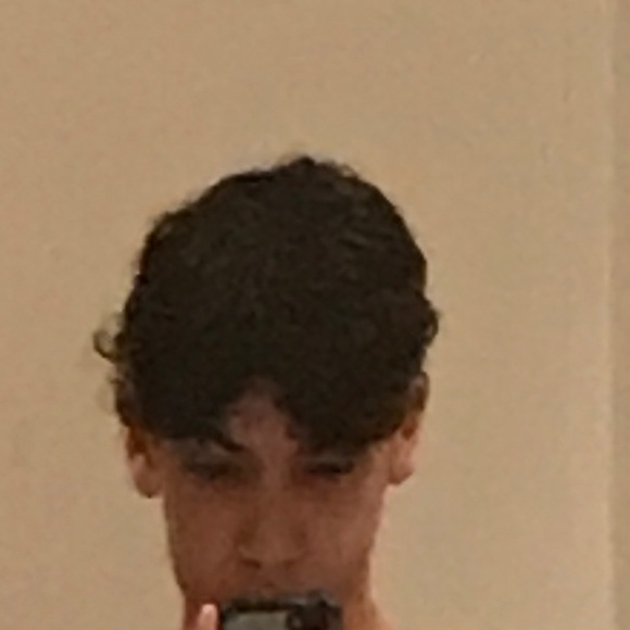 Meet your Posher, Alex - Picture 1 of 1